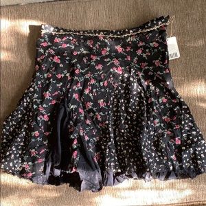 Free People Black Floral Skirt NWT - size 2